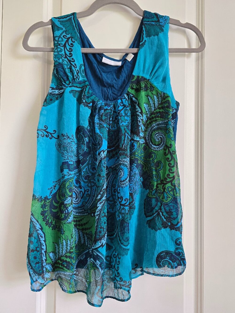 NY&Co Turquoise Green Paisley Print Sleeveless Blouse